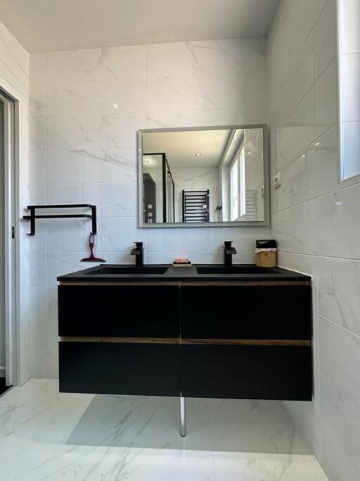 Appt De Standing Centre Ville Tarbes Ngoại thất bức ảnh